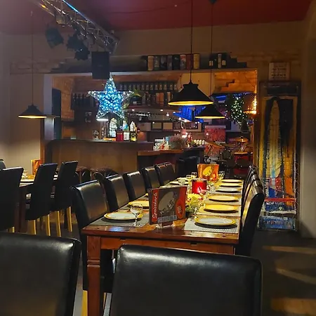 Apartament Trommel Apartment 2 - Schoene Zimmer - Restaurant - Parken - Garten *