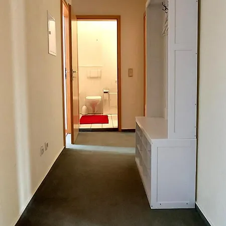 Apartament Trommel Apartment 2 - Schoene Zimmer - Restaurant - Parken - Garten Haldensleben