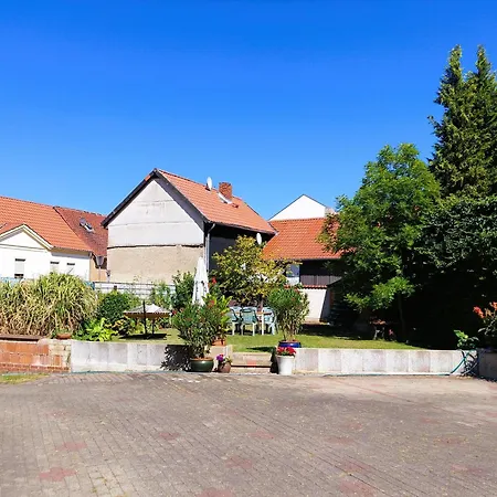 Trommel Apartment 2 - Schoene Zimmer - Restaurant - Parken - Garten