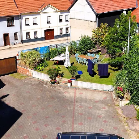 Trommel Apartment 2 - Schoene Zimmer - Restaurant - Parken - Garten